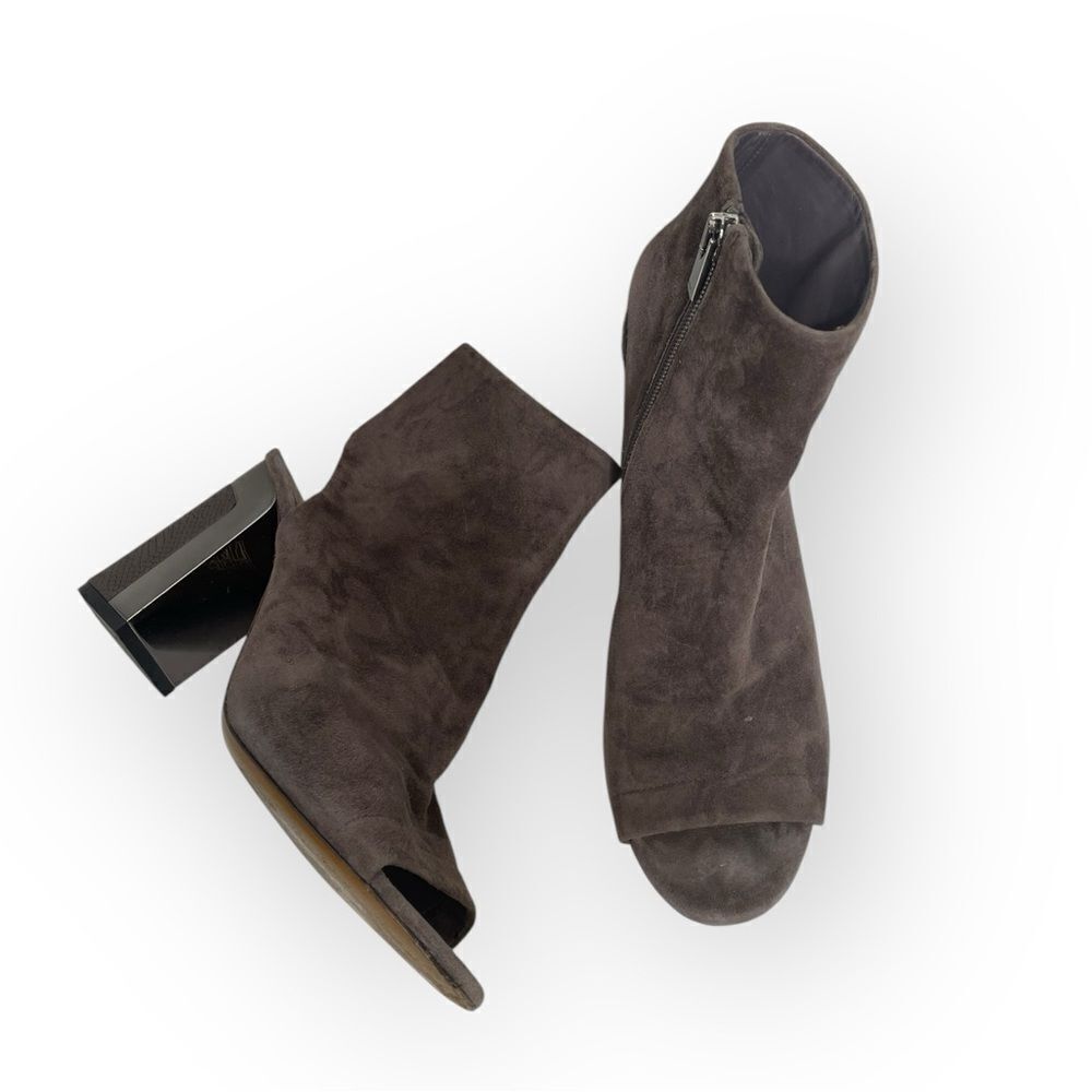VINCE Fenmore Suede Peep Toe Booties Brown Suede Women's Ankle Boots Heels 9